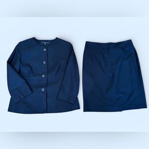 Brooks Brothers 2-piece suit, Navy Blue, jacket 10, skirt 10 petite